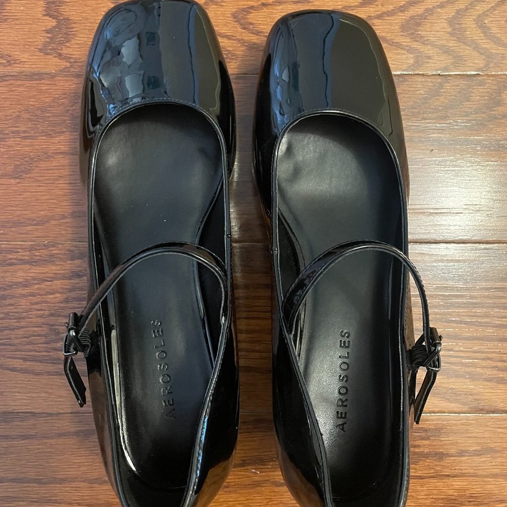 Aerosoles Women's Shannon Platform Chunky Heels Shoes Black Patent New Size 9